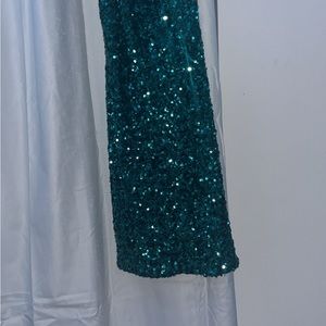 Green one shoulder sequin dress